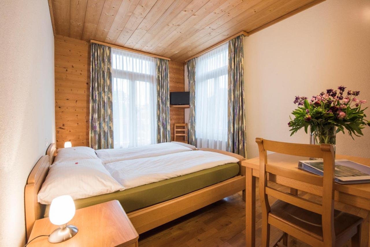 Hotel Alpenrose Beim Ballenberg Hofstetten bei Brienz Bagian luar foto