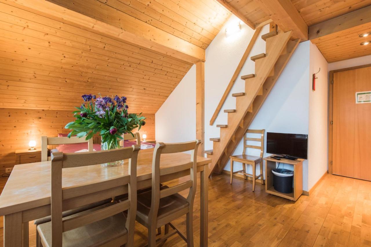 Hotel Alpenrose Beim Ballenberg Hofstetten bei Brienz Bagian luar foto