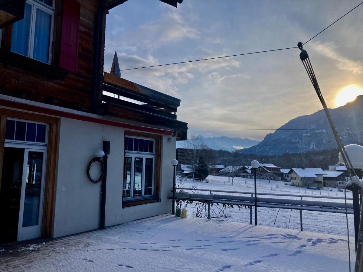 Hotel Alpenrose Beim Ballenberg Hofstetten bei Brienz Bagian luar foto